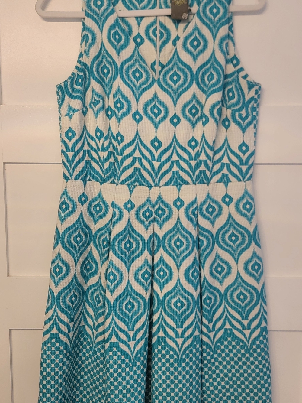 Taylor Teal and White Sleeveless Fit-and-Flare Dress